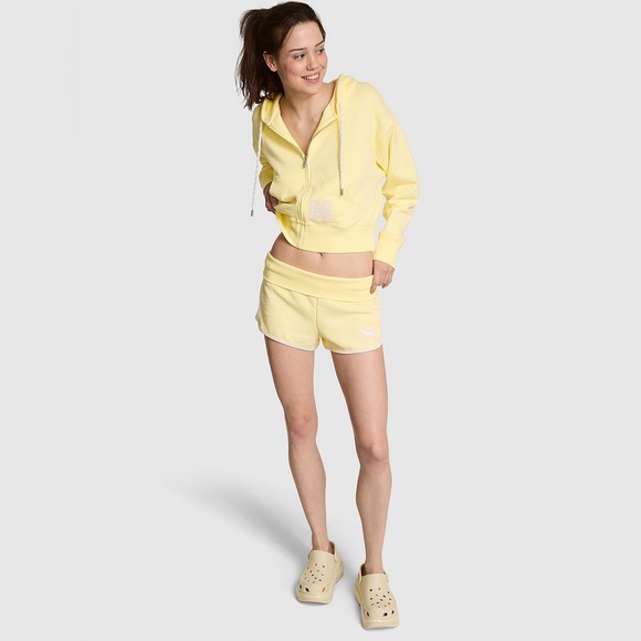 NWT PINK Victoria’s Secret Ivy Terry Foldover Shorts Mellow Yellow Size Large